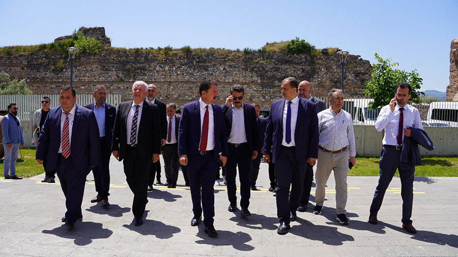 İpekyolu Belediyeleri İznik’te Toplandı