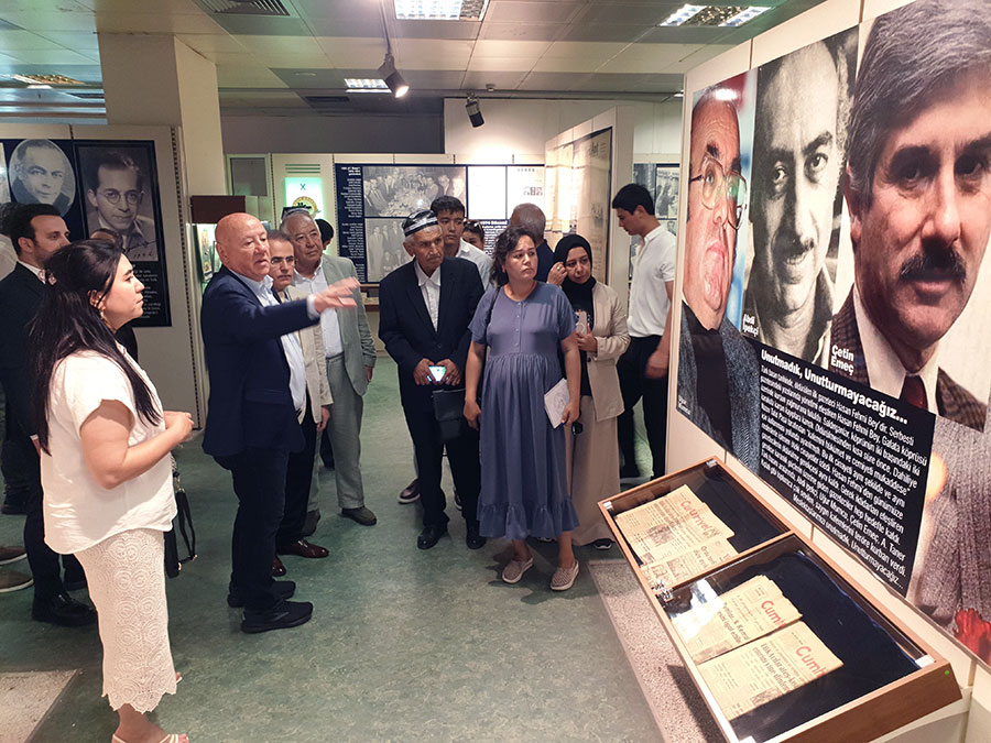 Özbekistan Gazeteciler Birliği’nden Bursa Gazeteciler Cemiyeti’ne ziyaret