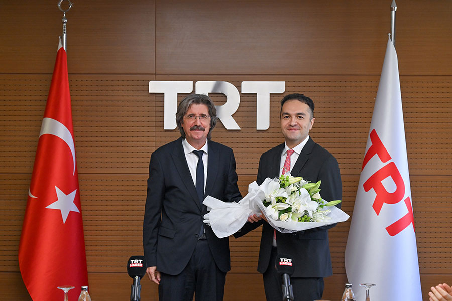 Rektör Yılmaz, TRT Yönetim Kurulu Başkanlığı görevine başladı