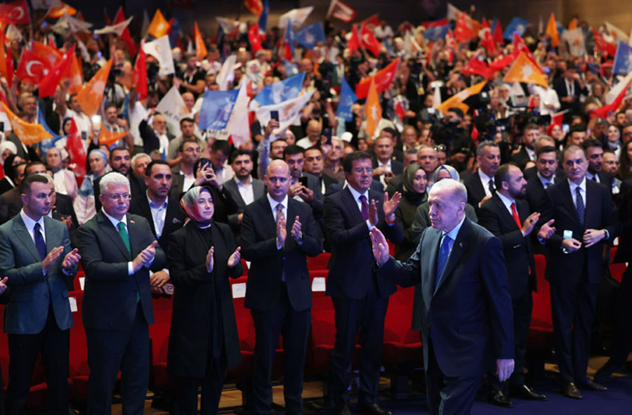 Başkan Erdoğan: Terör duvarını tamamen yıkarak, 86 milyon huzurlu bir geleceğe yürüyelim