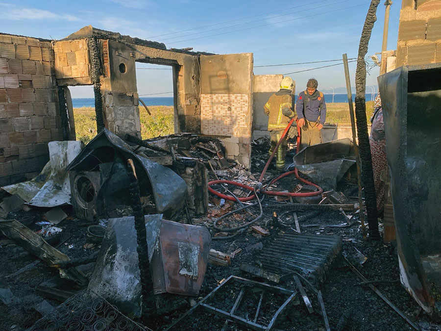 Eğerce’de Korkutan Yangın: “Bir Ev Küle Döndü”