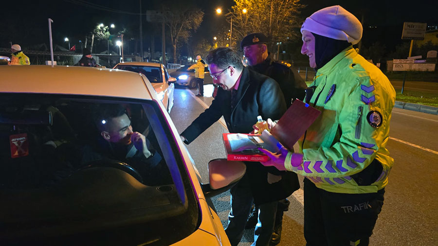 Kaymakam Terzi Görev Başındaki Personeli Yalnız Bırakmadı