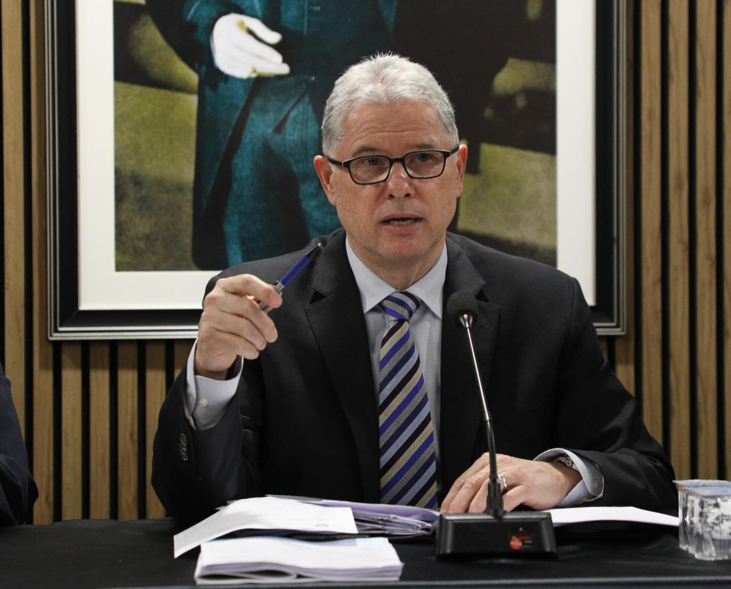 Mudanya Belediye Meclisine Sevgililer Günü Damga Vurdu!