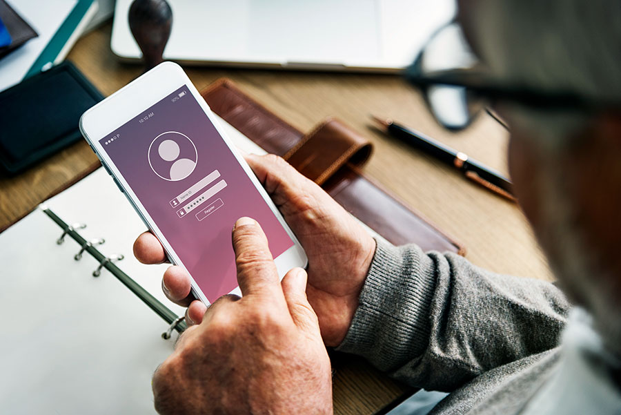 Kullanıcıların %75’i Büyük Teknoloji Şirketlerine Güvenmiyor