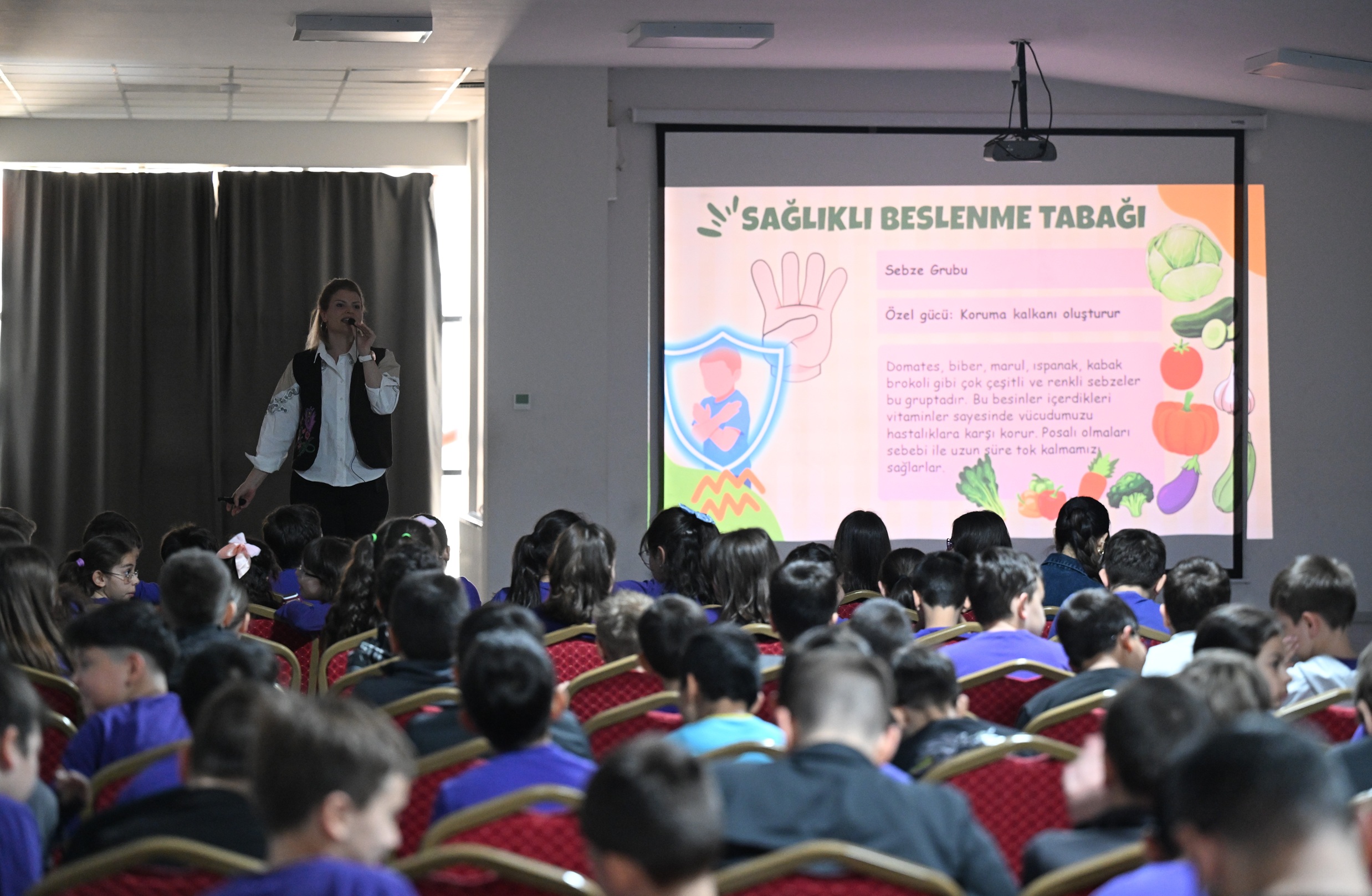  Binlerce Öğrenciye Güvenilir Gıda Eğitimi