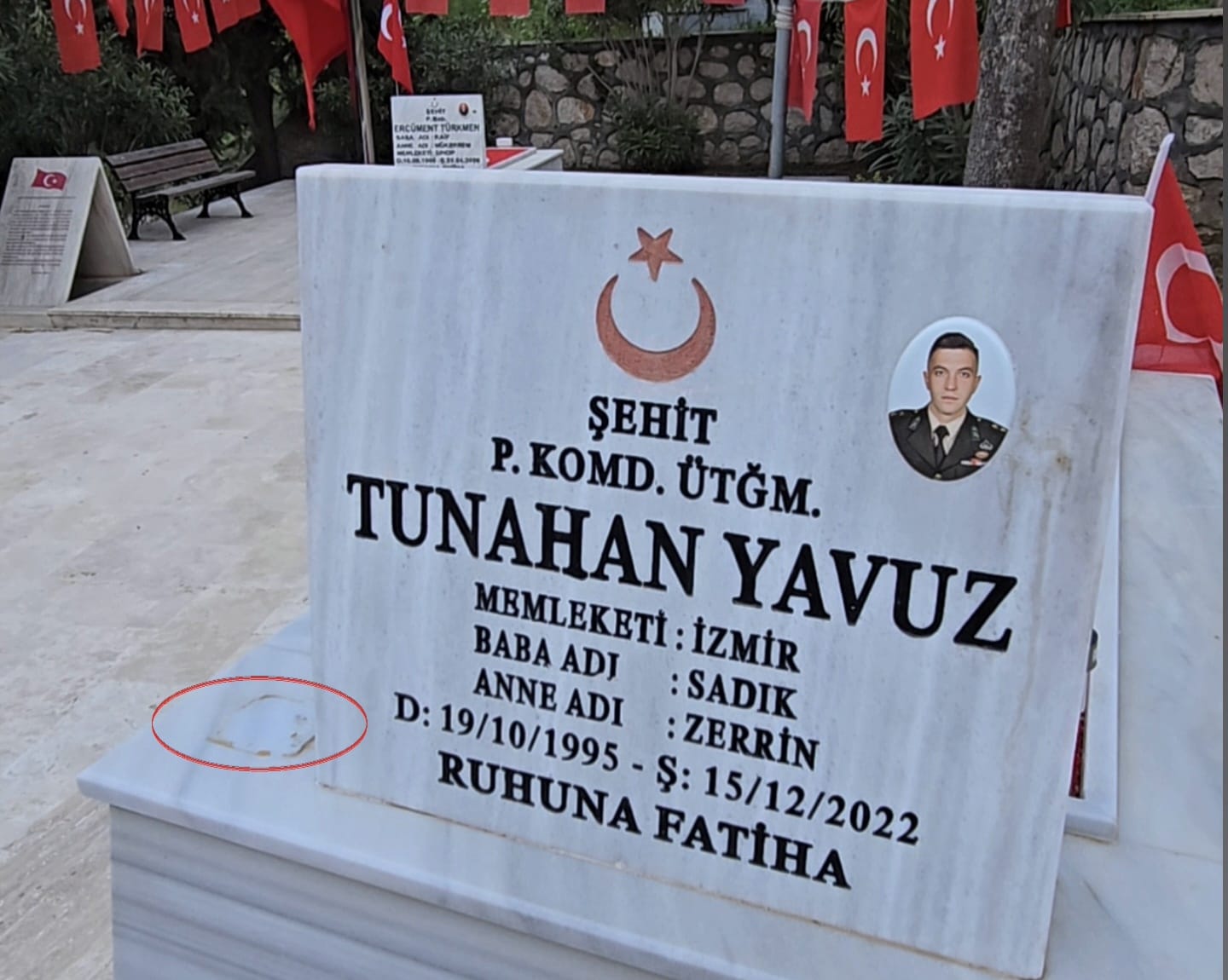 Mudanya’da Şehit Ailesinin Bıraktığı Minyatür Heykel Çalındı